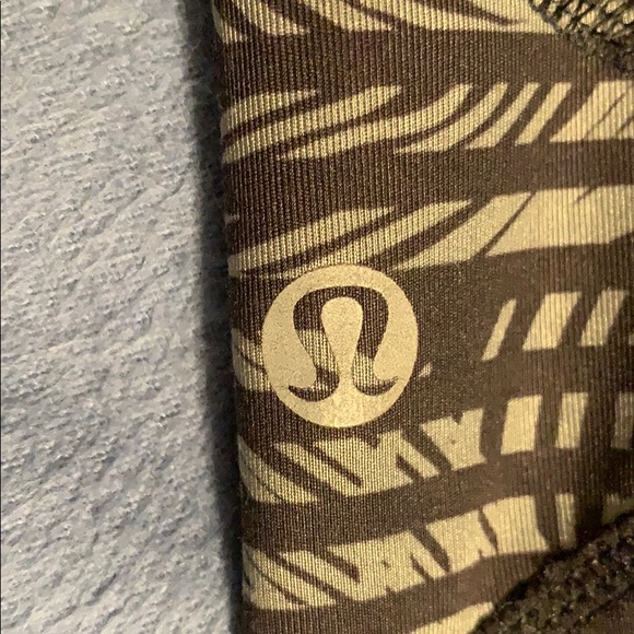 Lululemon pace rival crop leggings. VERY RARE! - Picture 4 of 8
